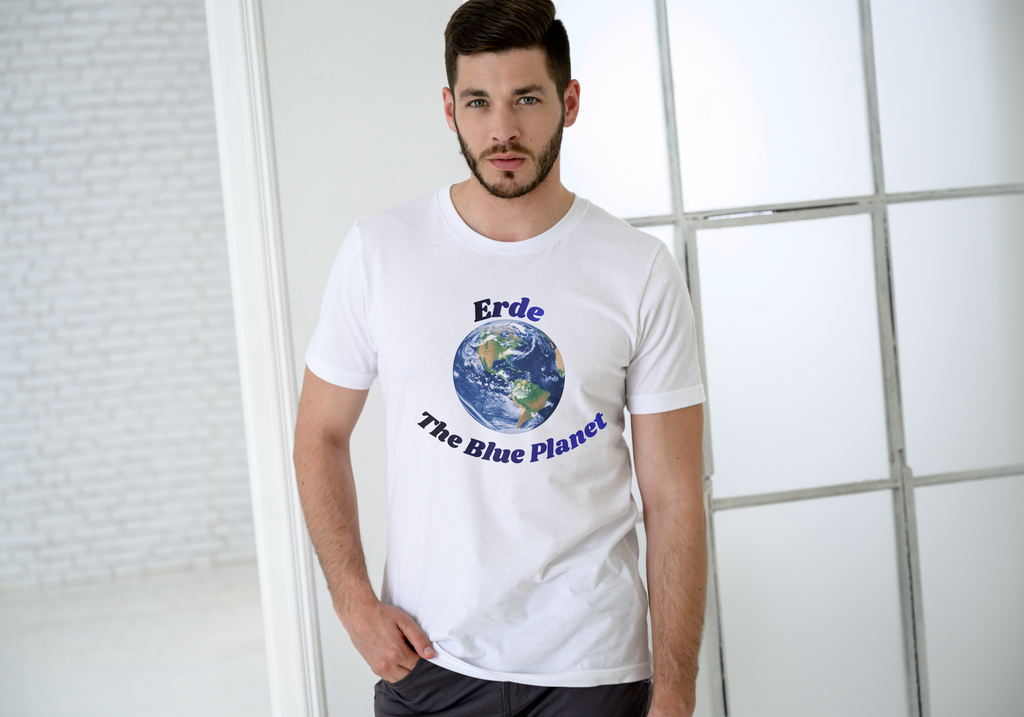 Erde Premium T-Shirt